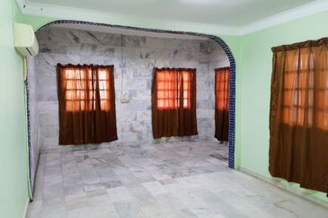 Single Storey Semi D [Jalan Rasah Seremban Town]