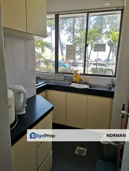 [RM300K] Tanjung Biru Condominum [SEAFRONT UNIT] [WALKING TO BEACH], Negeri Sembilan, Port Dickson