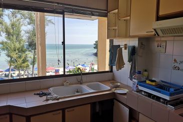[RM550K] Tanjung Biru Condominum [TOP FLOOR PENTHOUSE SEAVIEW SEAFRONT]