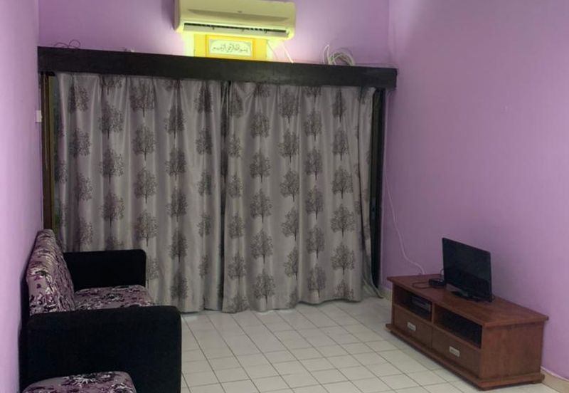 [RM180K] Tanjung Biru Condominum [SEAFRONT UNIT] [WALKING TO BEACH]