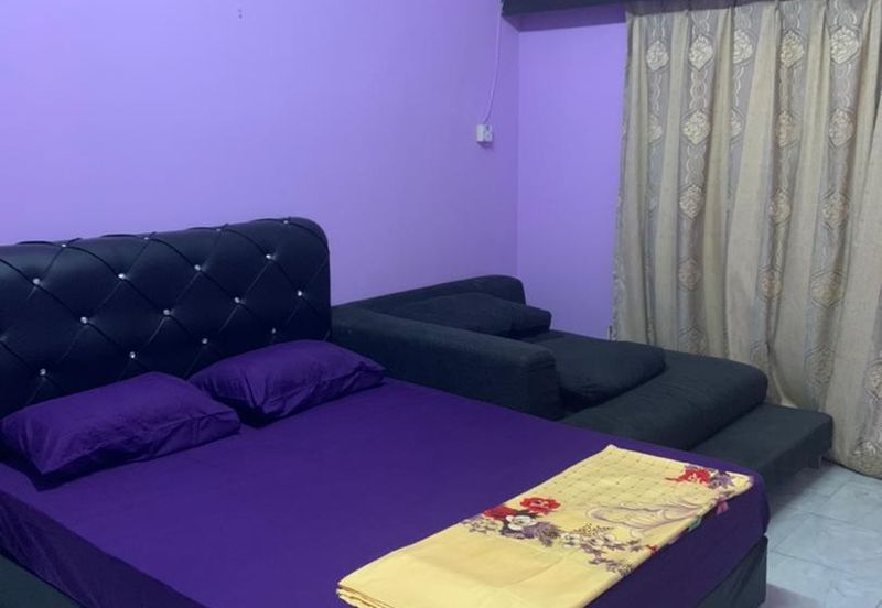 [RM180K] Tanjung Biru Condominum [SEAFRONT UNIT] [WALKING TO BEACH]