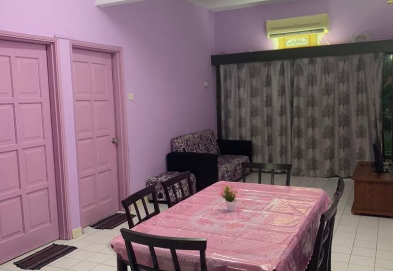 [RM180K] Tanjung Biru Condominum [SEAFRONT UNIT] [WALKING TO BEACH]