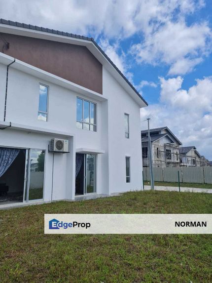 Double Storey Corner Bandar Sri Sendayan, Negeri Sembilan, Seremban