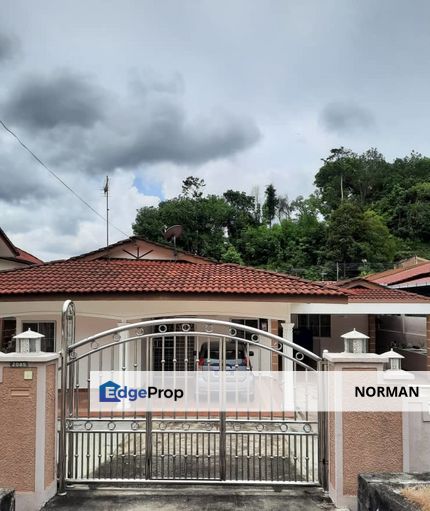 Single Storey Bungalow in Taman Rasah [FOR SALE], Negeri Sembilan, Seremban
