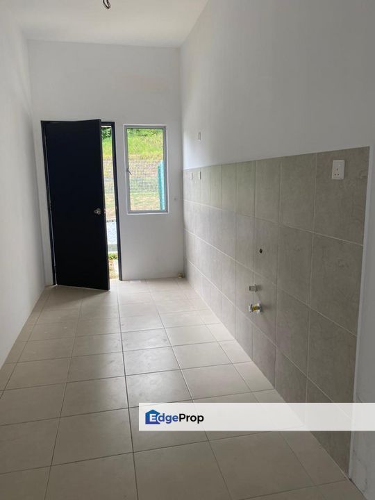 IRINGAN BAYU, SINGLE STOREY FOR SALES SENDAYAN MAMBAU SEREMBAN, Negeri Sembilan, Seremban