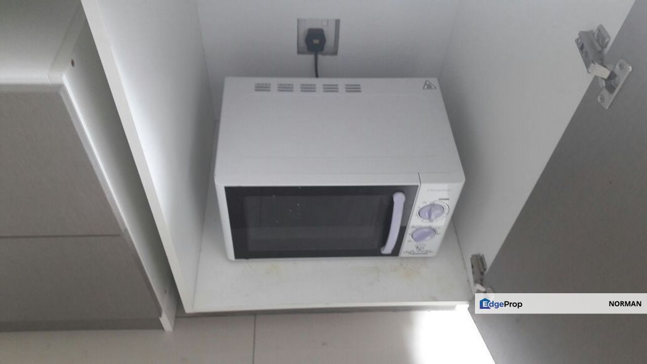 Starz Valley CONDOMINIUM Unit For Sale [VERY GOOD RENTAL YIELD, BESIDE INTI UNIVERSITY], Negeri Sembilan, Nilai