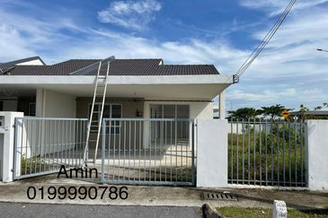 SINGLE STOREY CORNER LOT @IRINGAN BAYU NEAR SENDAYAN