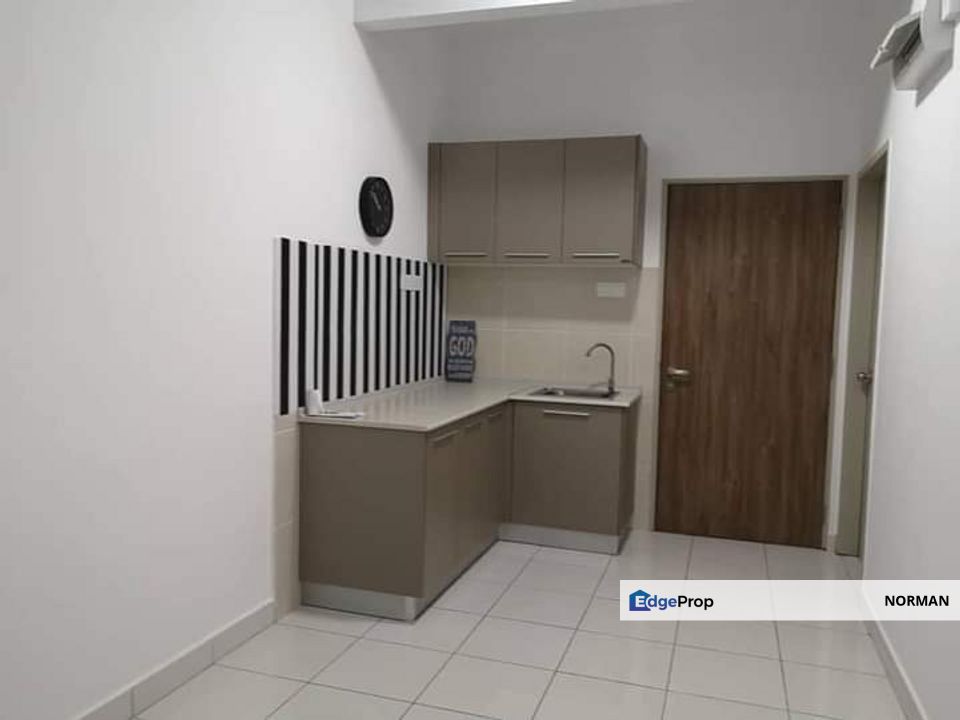 [Luxury Condominium with Nice View For Sale] Residensi Lili, Nilai, Negeri Sembilan, Nilai