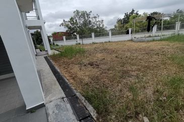 SAUJANA TROPIKA @ S2 HEIGHTS