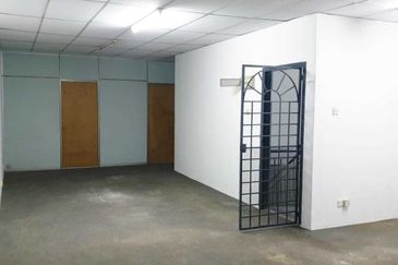 Oakland Commercial Centre