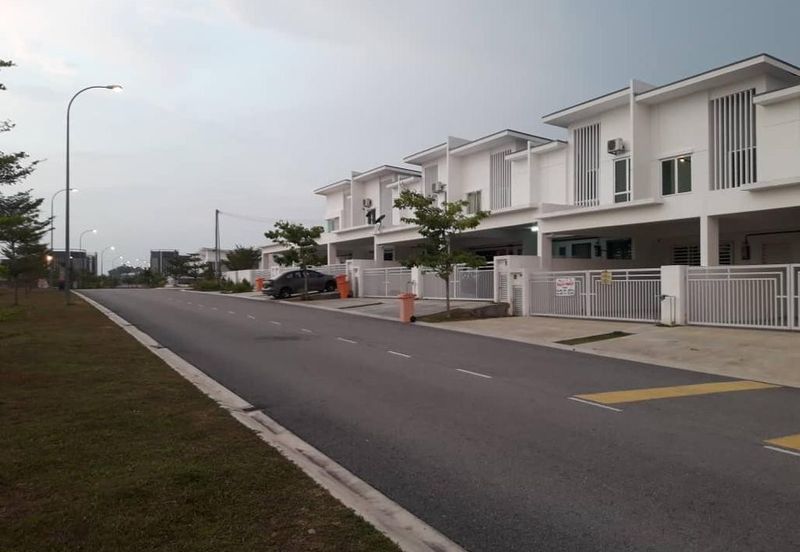 Hijayu 1, Bandar Sri Sendayan