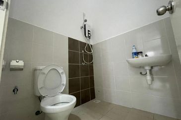 [CORNER UNIT] SINGLE STOREY CORNER UNIT [IRINGAN BAYU, SEREMBAN] [NEAR TO Seremban, Bandar Sri Sendayan, Labu, S2, Nilai, Senawang, Mambau, PD]