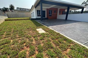 [PROJEK TERBARU SATU TINGKAT] 40'x120' RUMAH BERKEMBAR SETINGKAT [BANDAR SENAWANG]