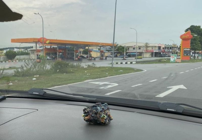 Total size of 2465 sq.ft of commercial land located at Jalan Lukut - Sepang