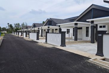 [PEDAS SEMI D RM400K!!!] Projek Rumah Berkembar Termurah 45'X90' berdekatan dengan Senawang, Rembau, Rantau, Pedas, Seremban