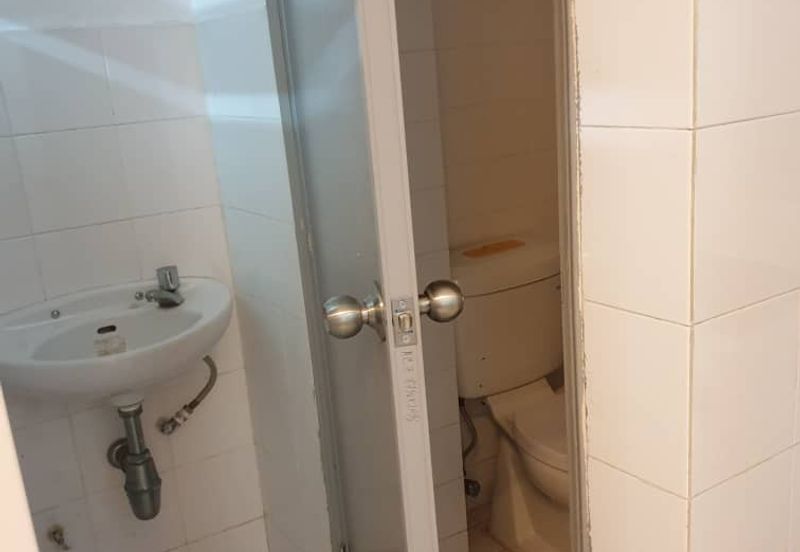 LE RENAISSANCE @ TAMAN BUKIT KAYA