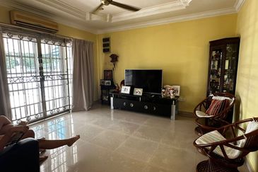 SEREMBAN TOWN SEMI D TAMAN SERI RAHANG