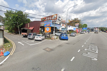 SEREMBAN TOWN SEMI D TAMAN SERI RAHANG