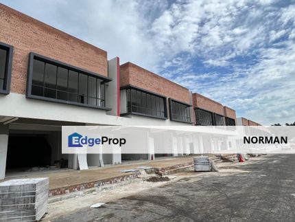 [Beside Plus Highway] 7% ROI Facing Mainroad Modern Design Double Storey Shop Office [SEREMBAN TOWN] near to Sendayan, Seremban, Senawang, Nilai, Negeri Sembilan, Seremban