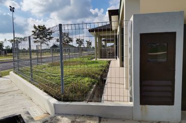 [Rumah Teres Bulanan RM1400!!!] [60acres Township] berdekatan dengan Bangi, Kota Warisan, Salak Tinggi, Nilai, Sendayan, Seremban