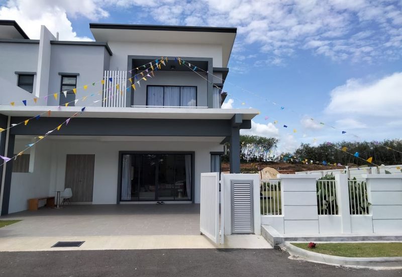 [KEMAYAN HEIGHTS S2] Cheapest Double Storey Luxury Hill Top Semi D in Seremban 2 [Gated Guarded with only 120 units]