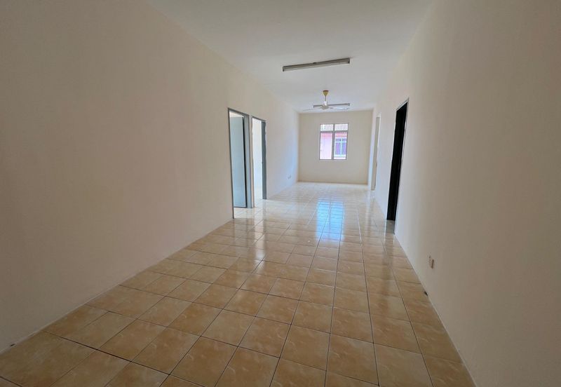 [RM183K SEREMBAN PUTRA APARTMENT] 100% FULL LOAN WITH CASHBACK!! LOCATED IN SIKAMAT TOWN near to Seremban, Senawang, Ampangan, Paroi, Mantin, Nilai, R