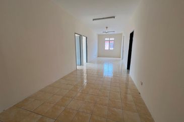 [RM183K SEREMBAN PUTRA APARTMENT] 100% FULL LOAN WITH CASHBACK!! LOCATED IN SIKAMAT TOWN near to Seremban, Senawang, Ampangan, Paroi, Mantin, Nilai, R