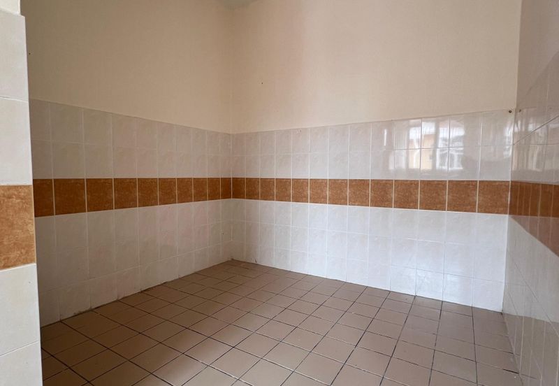 [RM183K SEREMBAN PUTRA APARTMENT] 100% FULL LOAN WITH CASHBACK!! LOCATED IN SIKAMAT TOWN near to Seremban, Senawang, Ampangan, Paroi, Mantin, Nilai, R