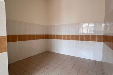 [RM183K SEREMBAN PUTRA APARTMENT] 100% FULL LOAN WITH CASHBACK!! LOCATED IN SIKAMAT TOWN near to Seremban, Senawang, Ampangan, Paroi, Mantin, Nilai, R