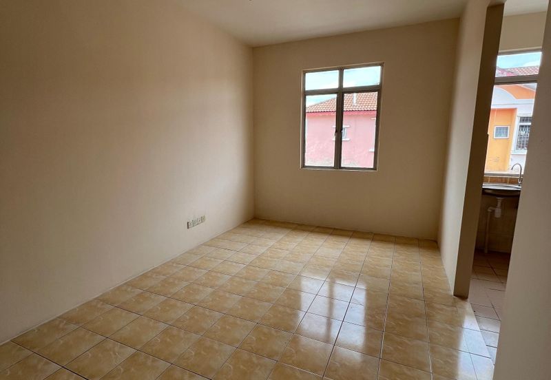 [RM183K SEREMBAN PUTRA APARTMENT] 100% FULL LOAN WITH CASHBACK!! LOCATED IN SIKAMAT TOWN near to Seremban, Senawang, Ampangan, Paroi, Mantin, Nilai, R