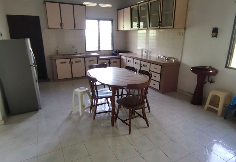 {Teluk Intan} Fully Furnished Bungalow For Sale