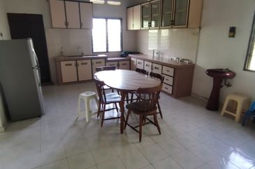 {Teluk Intan} Fully Furnished Bungalow For Sale