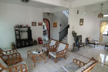 {Teluk Intan} Fully Furnished Bungalow For Sale