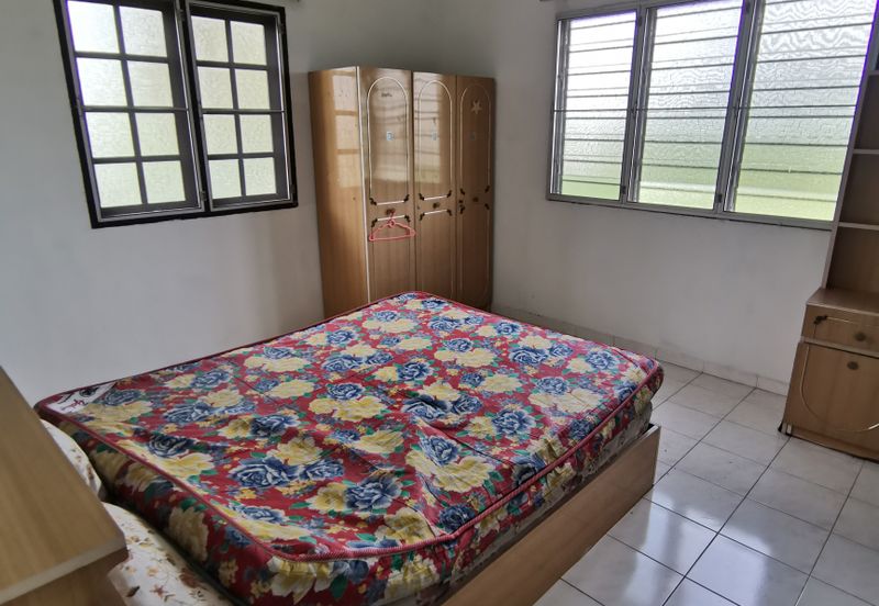 {Teluk Intan} Fully Furnished Bungalow For Sale