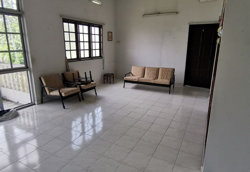 {Teluk Intan} Fully Furnished Bungalow For Sale
