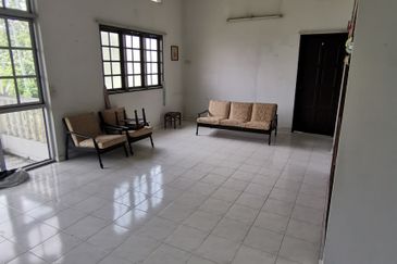 {Teluk Intan} Fully Furnished Bungalow For Sale
