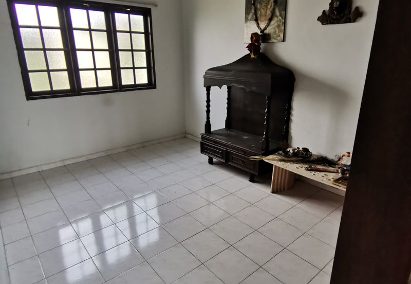 {Teluk Intan} Fully Furnished Bungalow For Sale