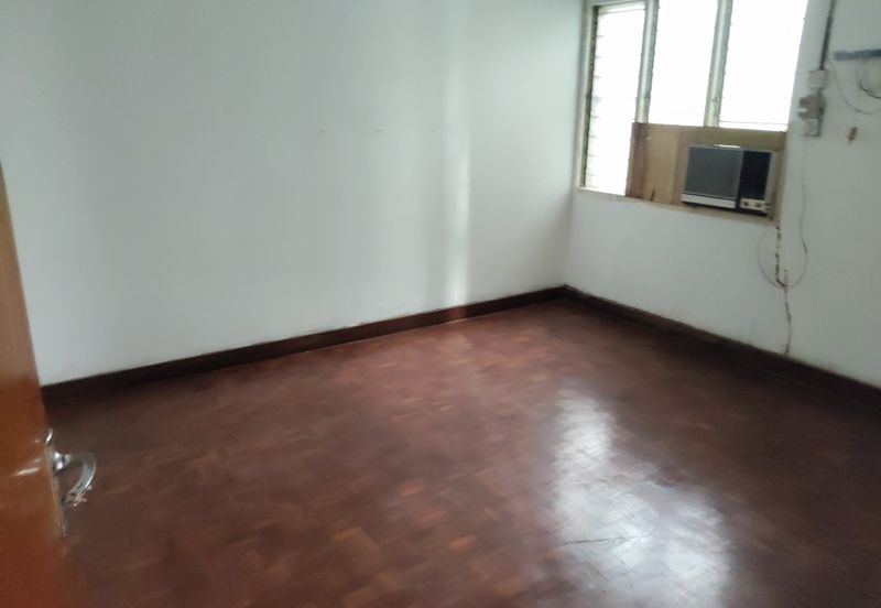 {TELUK INTAN} SINGLE STOREY BUNGALOW FOR SALE