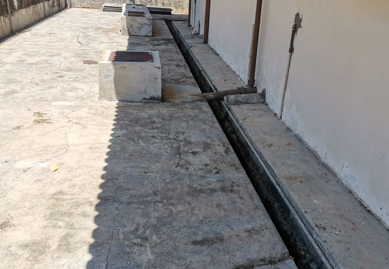 {TELUK INTAN} SINGLE STOREY BUNGALOW FOR SALE