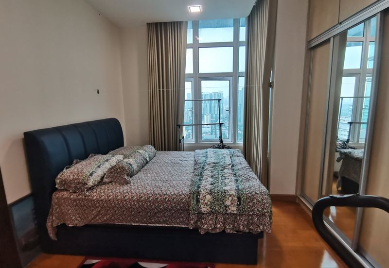 Dua Sentral Residential Tower