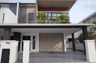 {IPOH} New Bungalow Semi-D For Sale