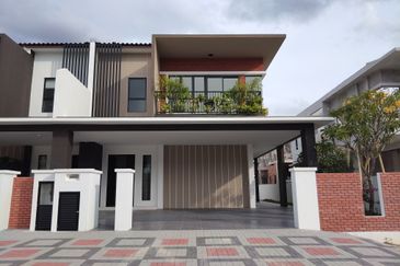 {IPOH} New Bungalow Semi-D For Sale