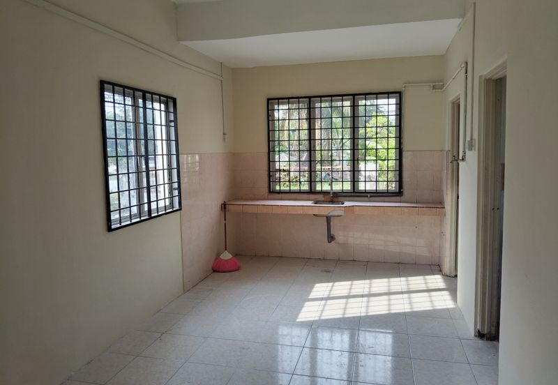 {KAMPAR} Double Storey End Lot Terrace House for Sale