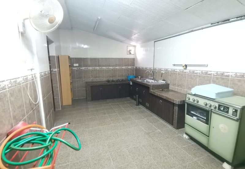 TAMAN DELIMA, KAMPUNG KOH