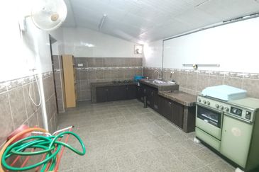 TAMAN DELIMA, KAMPUNG KOH