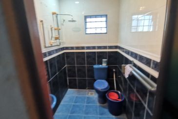 TAMAN DELIMA, KAMPUNG KOH