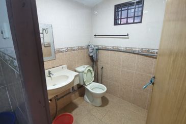 TAMAN DELIMA, KAMPUNG KOH