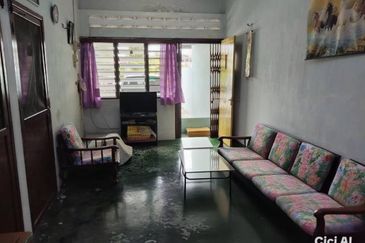 (TELUK INTAN) Single Storey Terrace House For Sale 