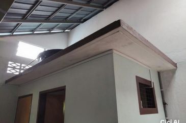 (TELUK INTAN) Single Storey Terrace House For Sale 