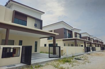 {Teluk Intan} New Luxury Living Premium 2 Storey Semi-D House For Sale